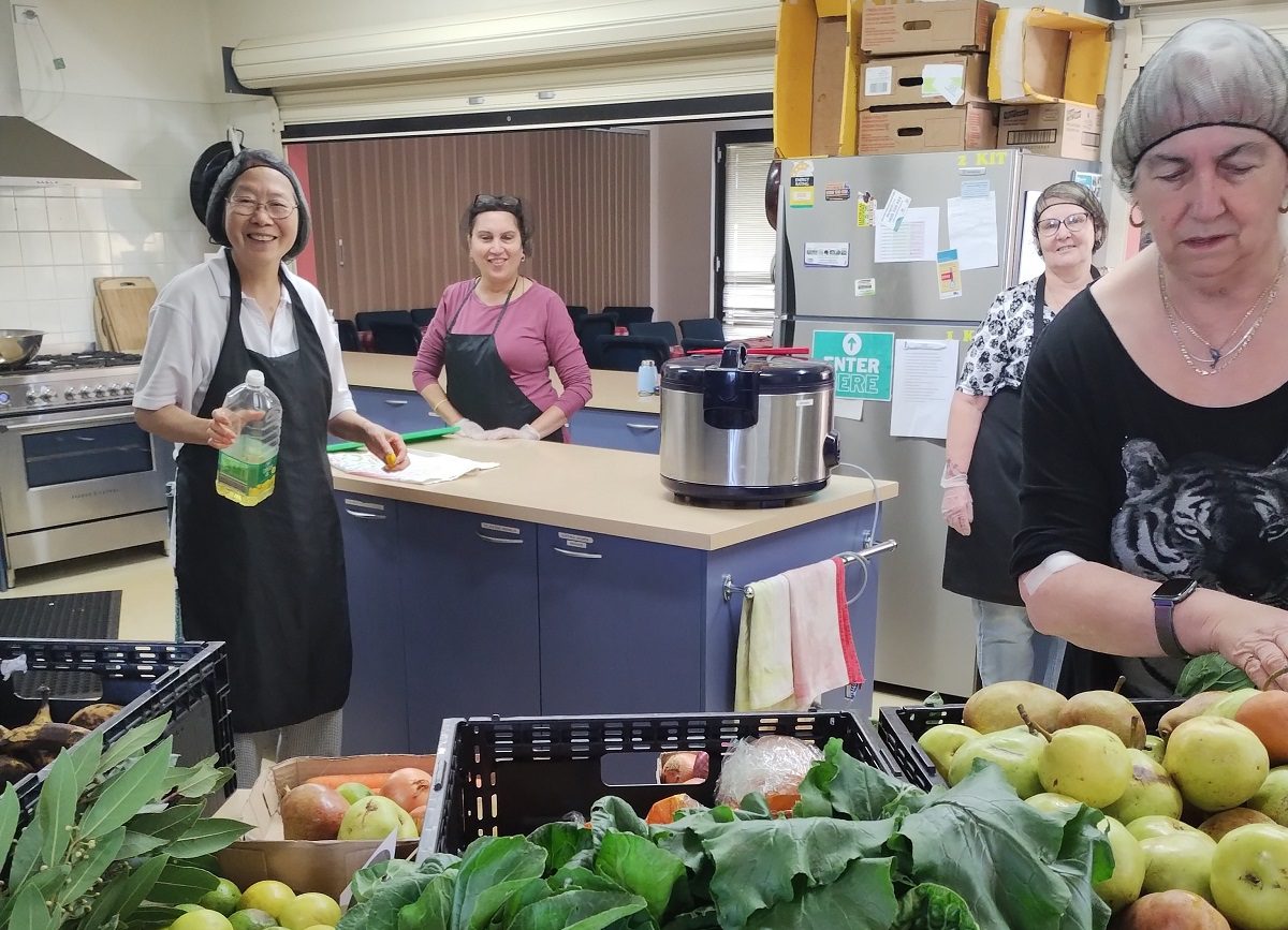 Picture of Hampton park kitchen in the page Support flowers at Hampton Park