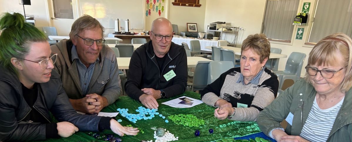 Picture of Younger gen photo e in the page Planning should involve all generations