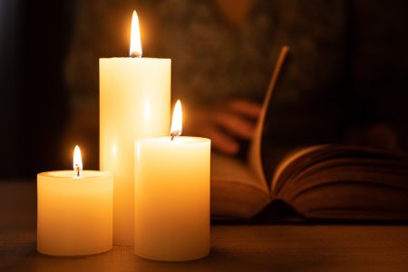 Picture of Marks gospel in the page Live reading of Mark's Gospel