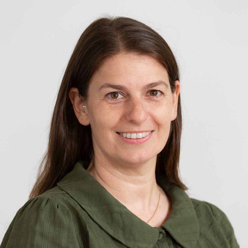 Picture of Stephanie roumanas web in the page eLM Contacts